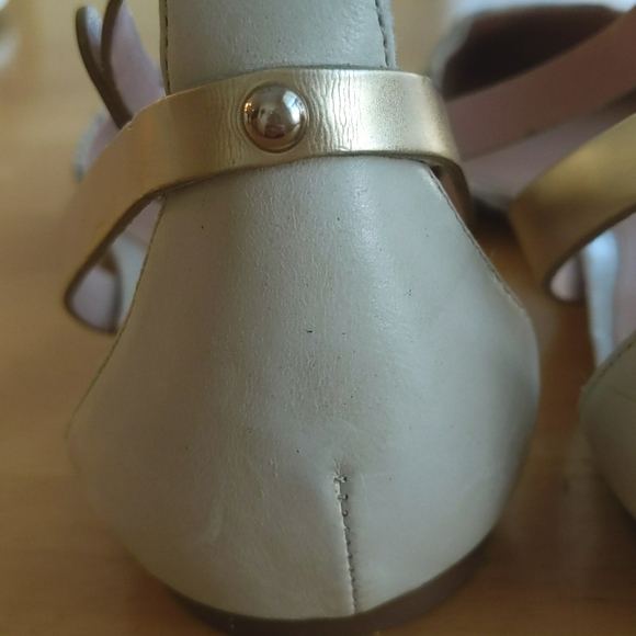 Enzo Angiolini Leather Pointy Toe Snake Flats with Ankle Strap - Picture 6 of 16